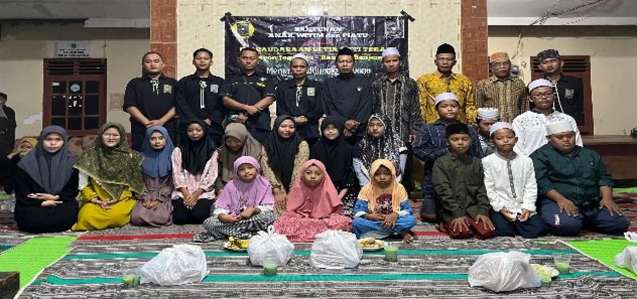 PSHT Rayon Jogodalu Ranting Benjeng Gelar Buka Puasa Bersama dan Santuni Anak Yatim