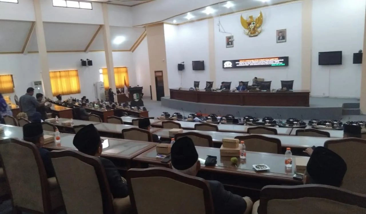 Rapat Paripurna DPRD Perihal Nota Pertanggung Jawaban APBD TA 2023