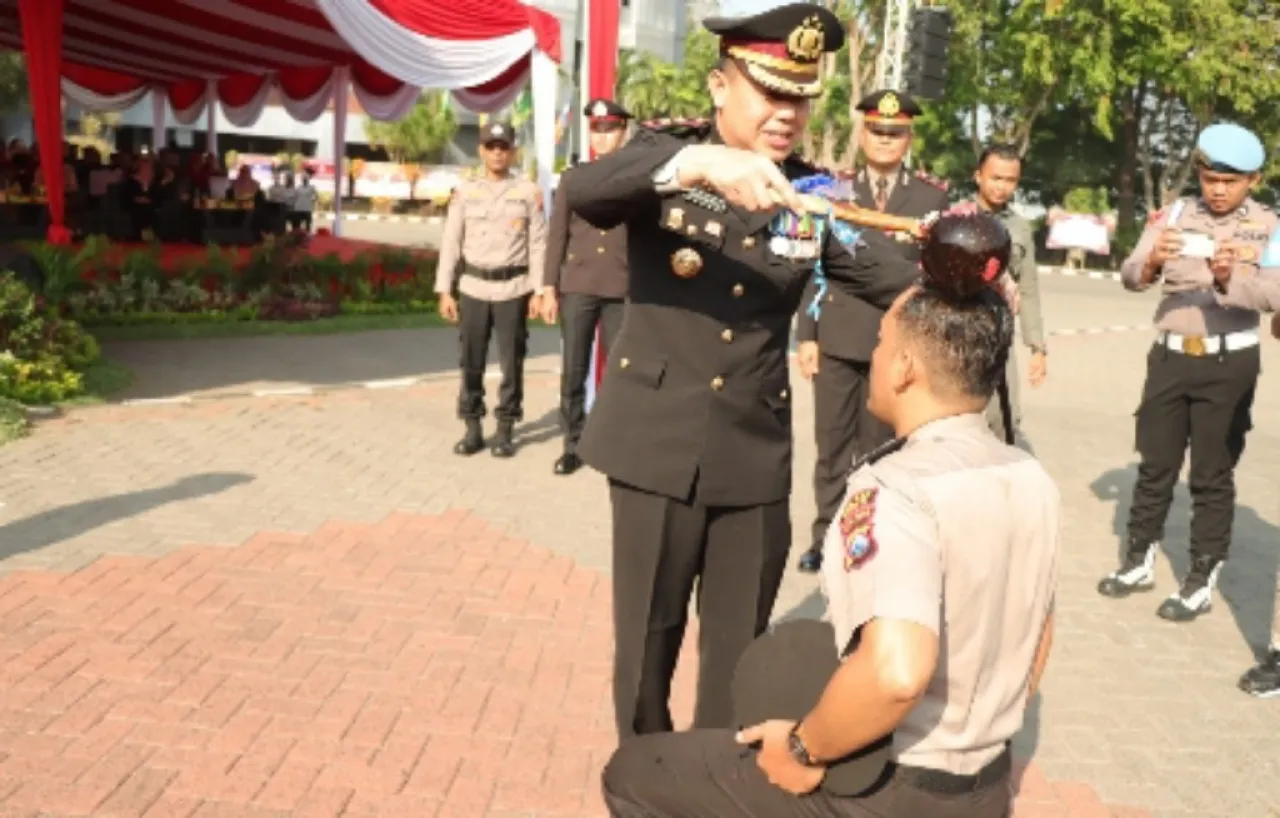 51 Personel Polres Gresik Naik Pangkat di Hari Ulang Tahun Bhayangkara ke-78