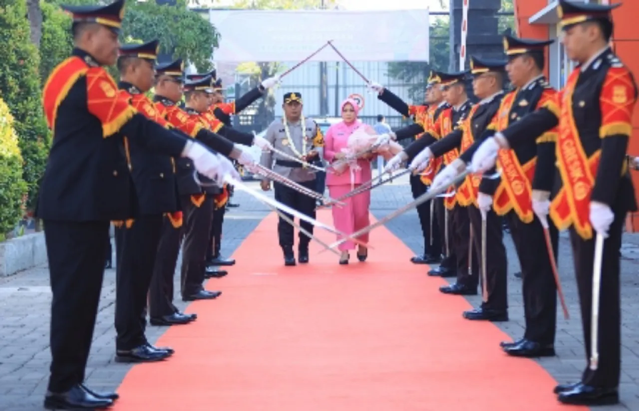 Gantikan AKBP Adhitya Panji Anom, AKBP Arief Kurniawan Jabat Kapolres Gresik
