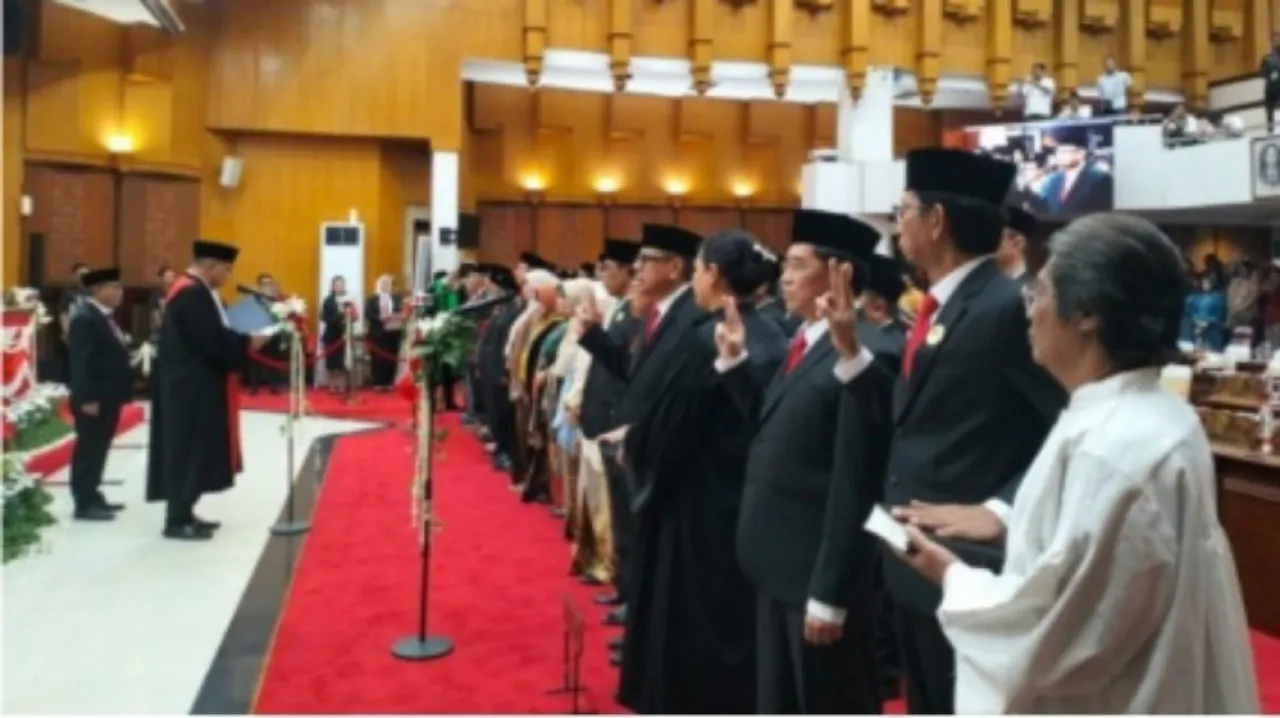 50 Anggota DPRD Kota Surabaya Periode 2024-2029 Resmi Dilantik