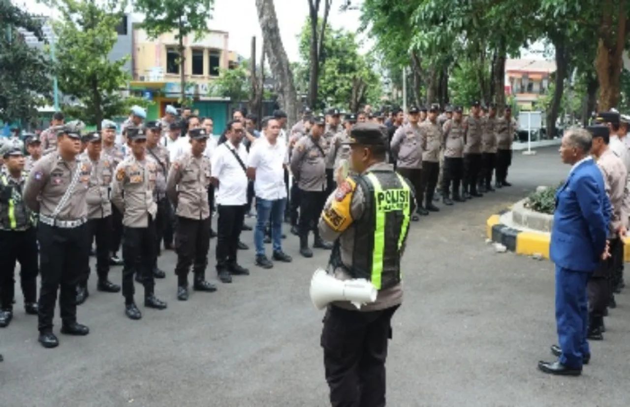 Polres Gresik Gelar Pengamanan Debat Publik Kedua Pilbup Gresik 2024