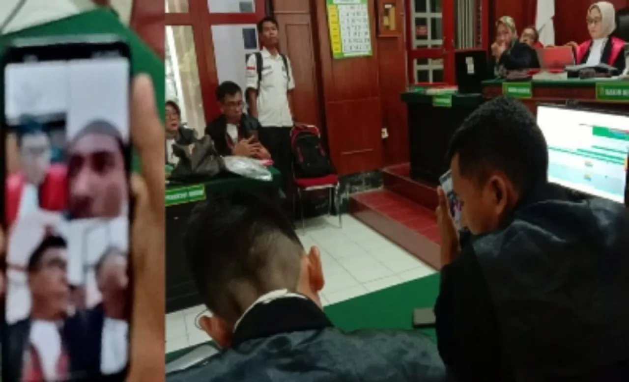 Keroyok dan Aniaya Korban sampai Rahang Patah dan Pipi Memar, Empat Orang Buron, Hari Suwantoko Jadi Pesakitan