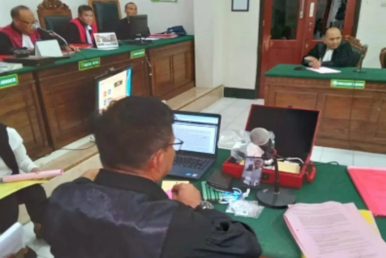 Gerald Hariyanto Diadili di PN Surabaya, Perkara Perdagangan Ekstacy dan Sabu