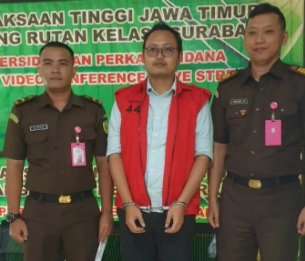 Kejati Jatim Kembali Tahan Tersangka Dugaan Korupsi PT. INKA