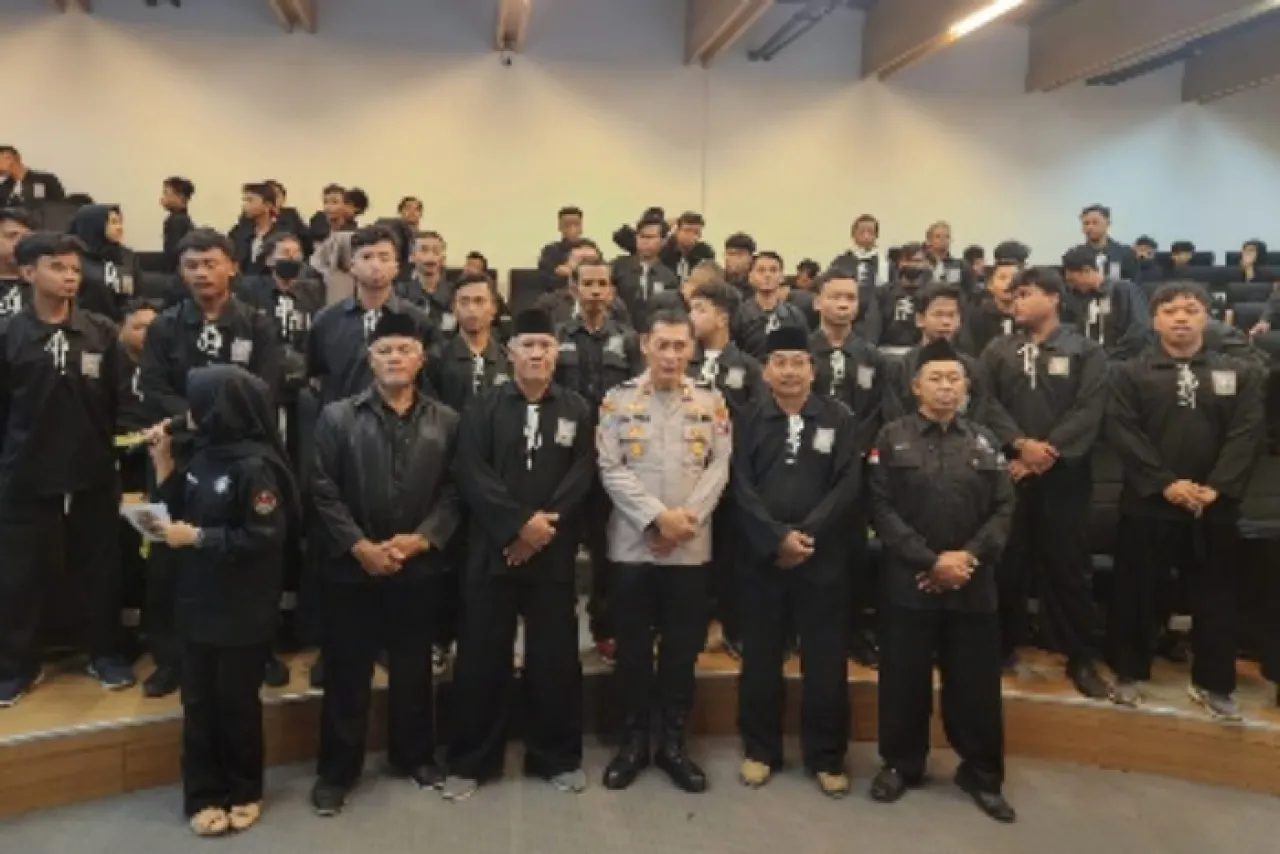 Bersama Kodim 0817/Gresik, Polres Gresik Gandeng PSHT Cegah Kenakalan Remaja
