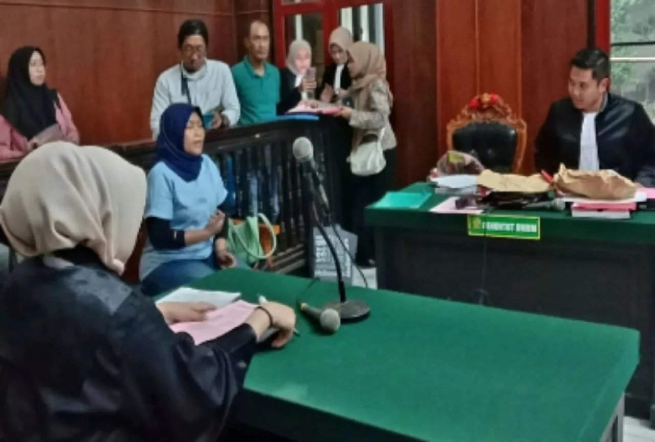 Maria Livia Diadili di PN Surabaya, Perkara Pembunuhan Berencana pada Sopir Taxi Online