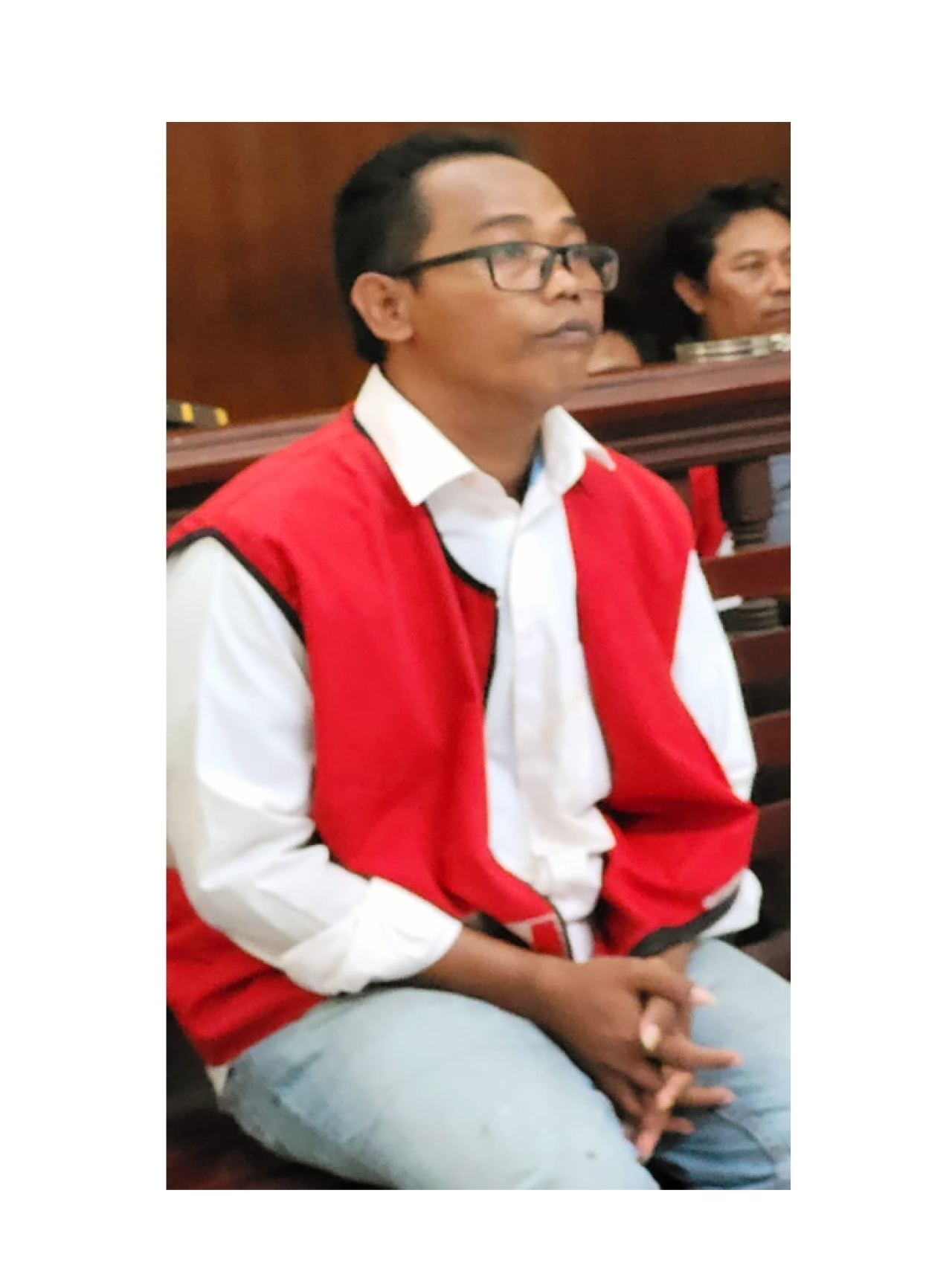 Sekongkol Curi Limbah B3 RS Soewandhie, Harisun Buron, Supandi Dituntut 1 Tahun Penjara