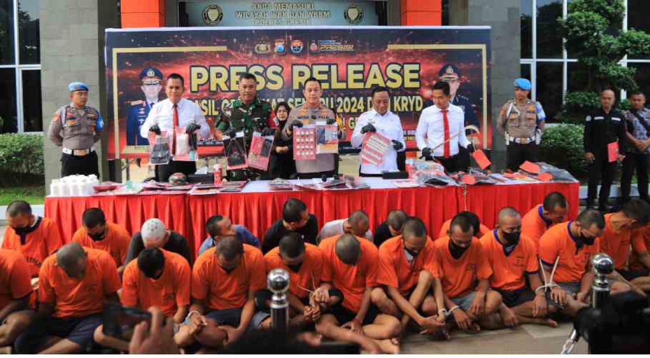 Operasi Pekat Semeru 2024 Polres Gresik Berhasil Amankan Ratusan Tersangka
