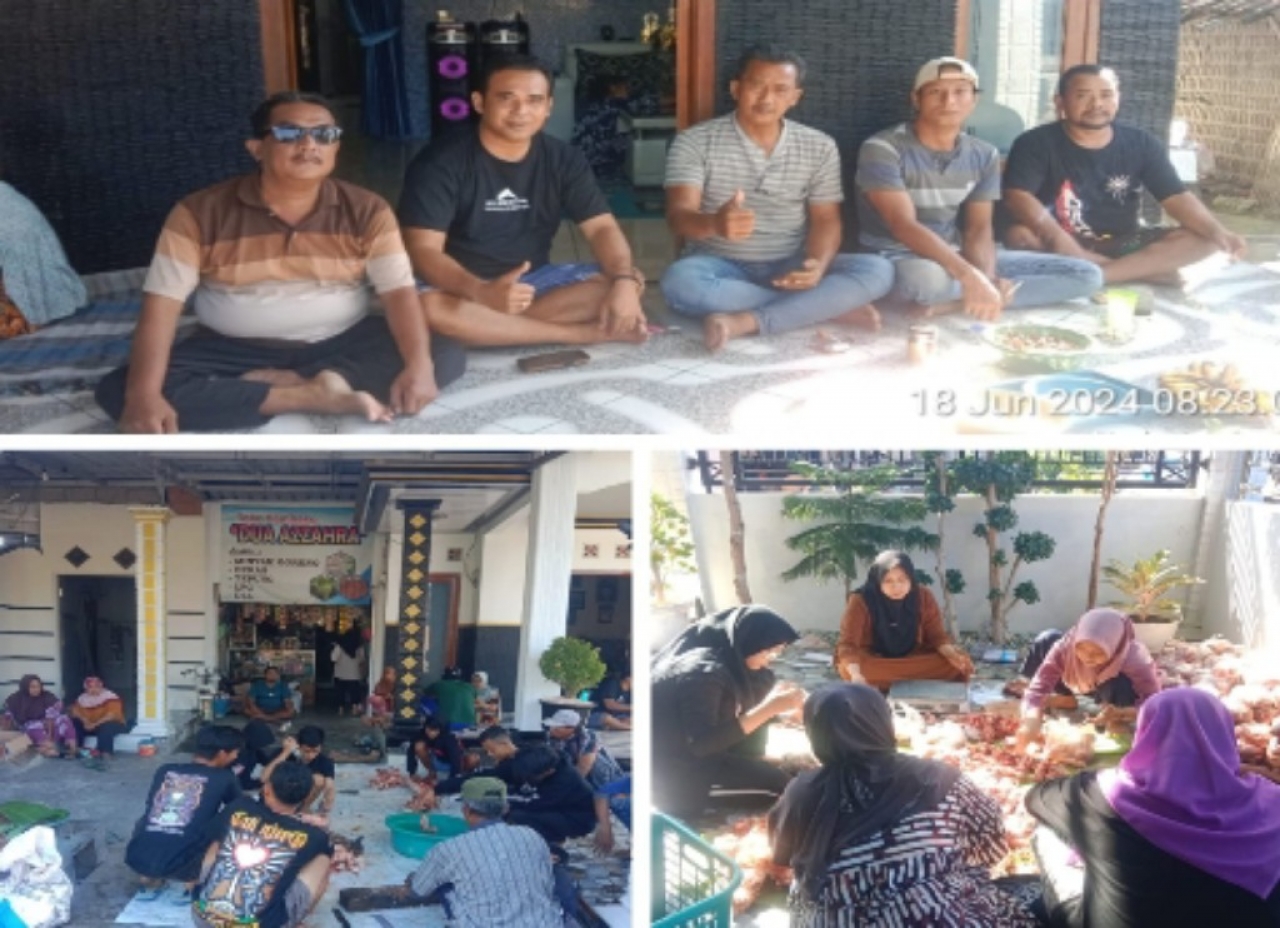 Berbagi di Hari Raya Idul Adha, Pengusaha Tahu Bulat Balongmojo Benjeng Qurbankan Satu Ekor Sapi