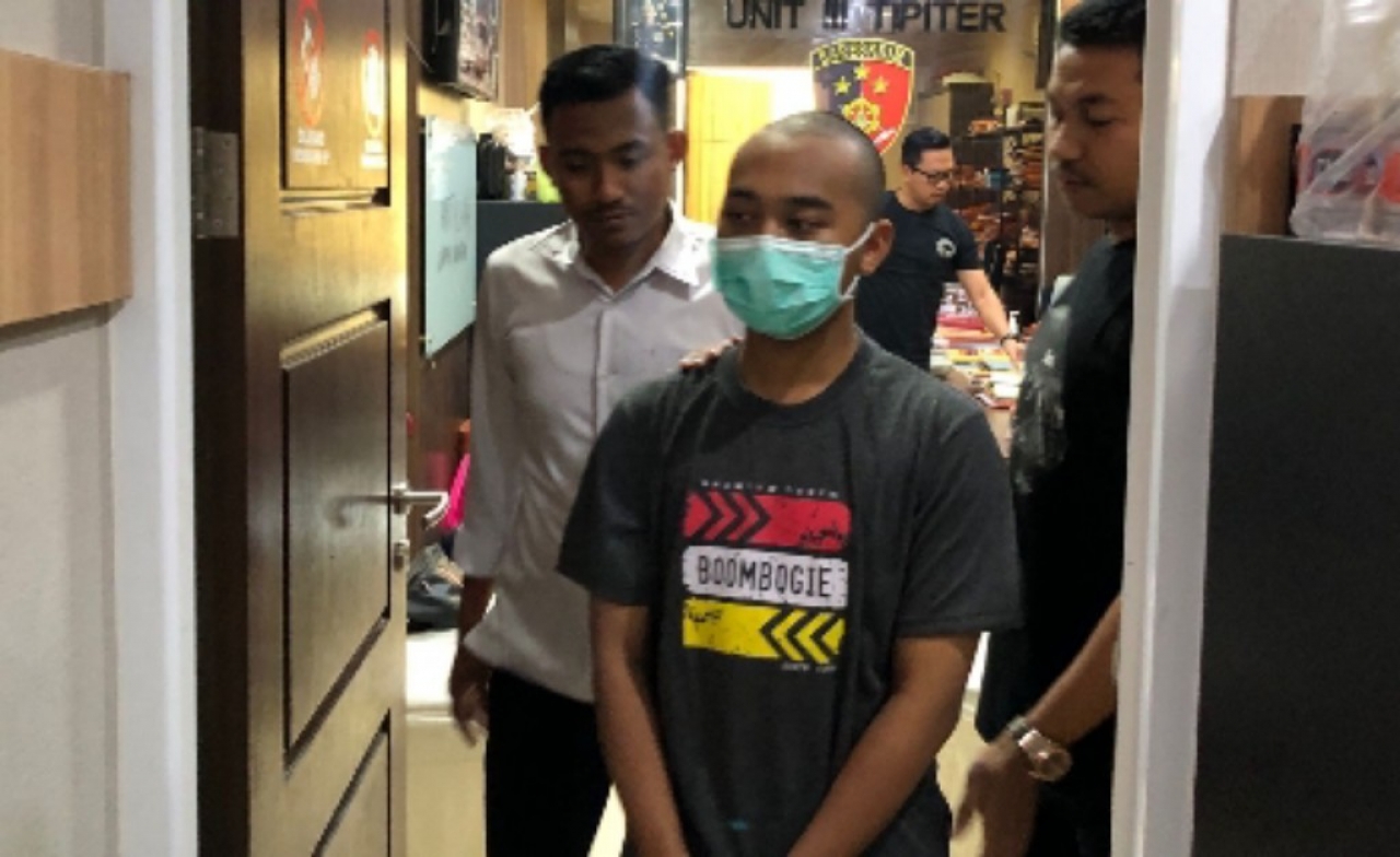 Satreskrim Polres Gresik Ringkus Pemuda Gresik Edit Foto Vulgar Puluhan Teman Perempuannya Demi Fantasi Seksual
