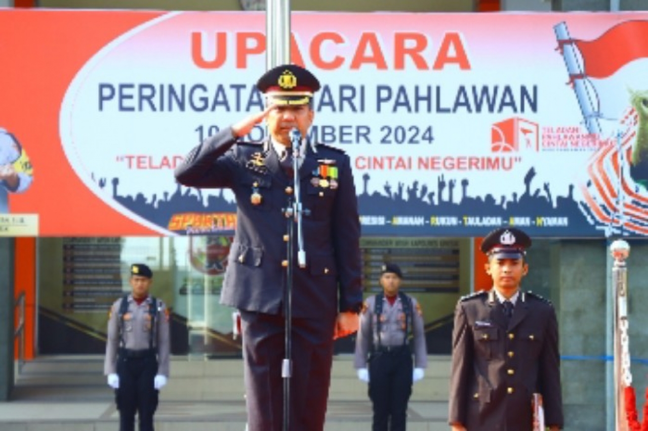 Jajaran Polres Gresik Gelar Upacara Peringatan Hari Pahlawan Nasional 2024