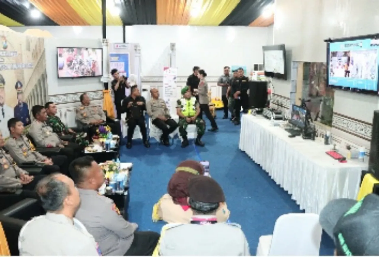 Malam Pergantian Tahun Baru 2025 Di Gresik Berlangsung Aman Dan Kondusif
