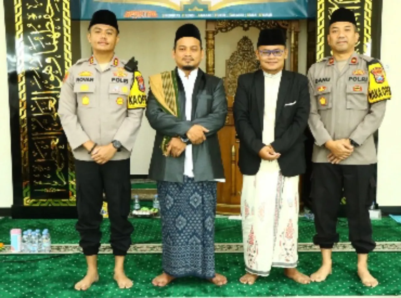 Dengan Penuh Khidmat, Polres Gresik Peringati Isra Mi'raj Nabi Muhammad SAW 1446 H/2025 M