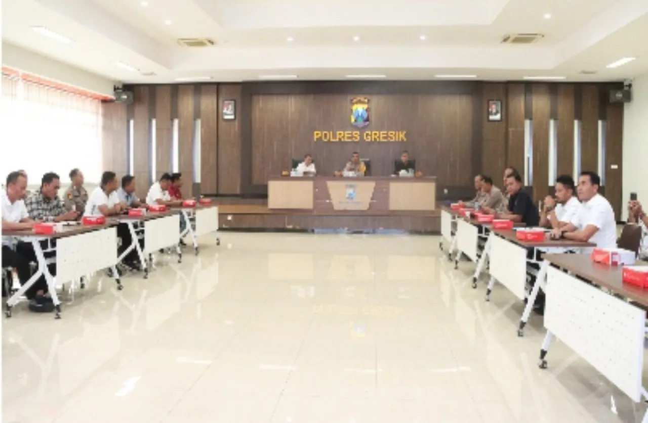 Gelar Latihan Pra Operasi Pekat Semeru 2025, Polres Gresik Komitmen Siap Berantas Penyakit Masyarakat