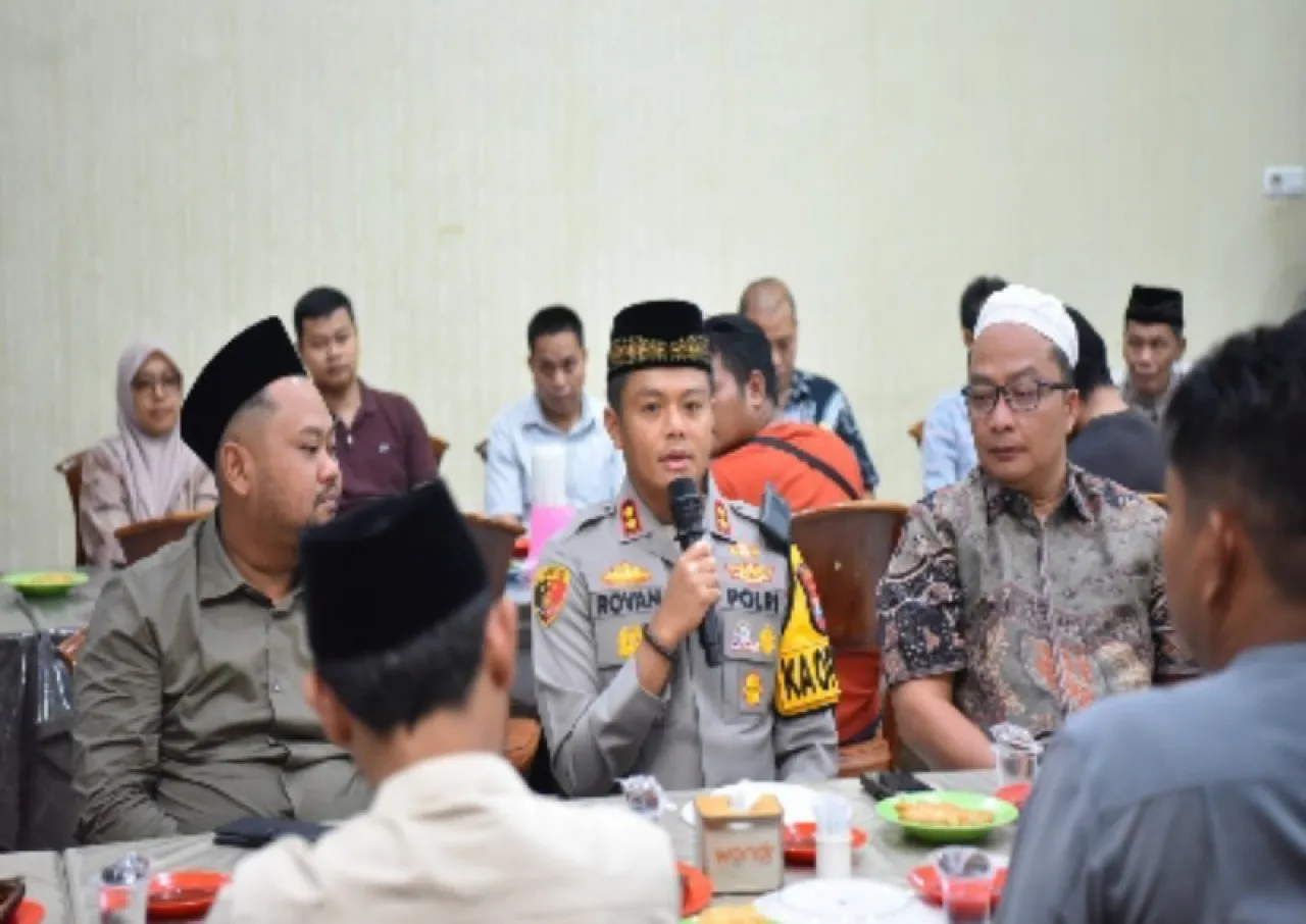 Forkopimda dan Serikat Pekerja Gresik Terus Bersinergi, Buka Puasa Bersama Bahas Isu Ketenagakerjaan