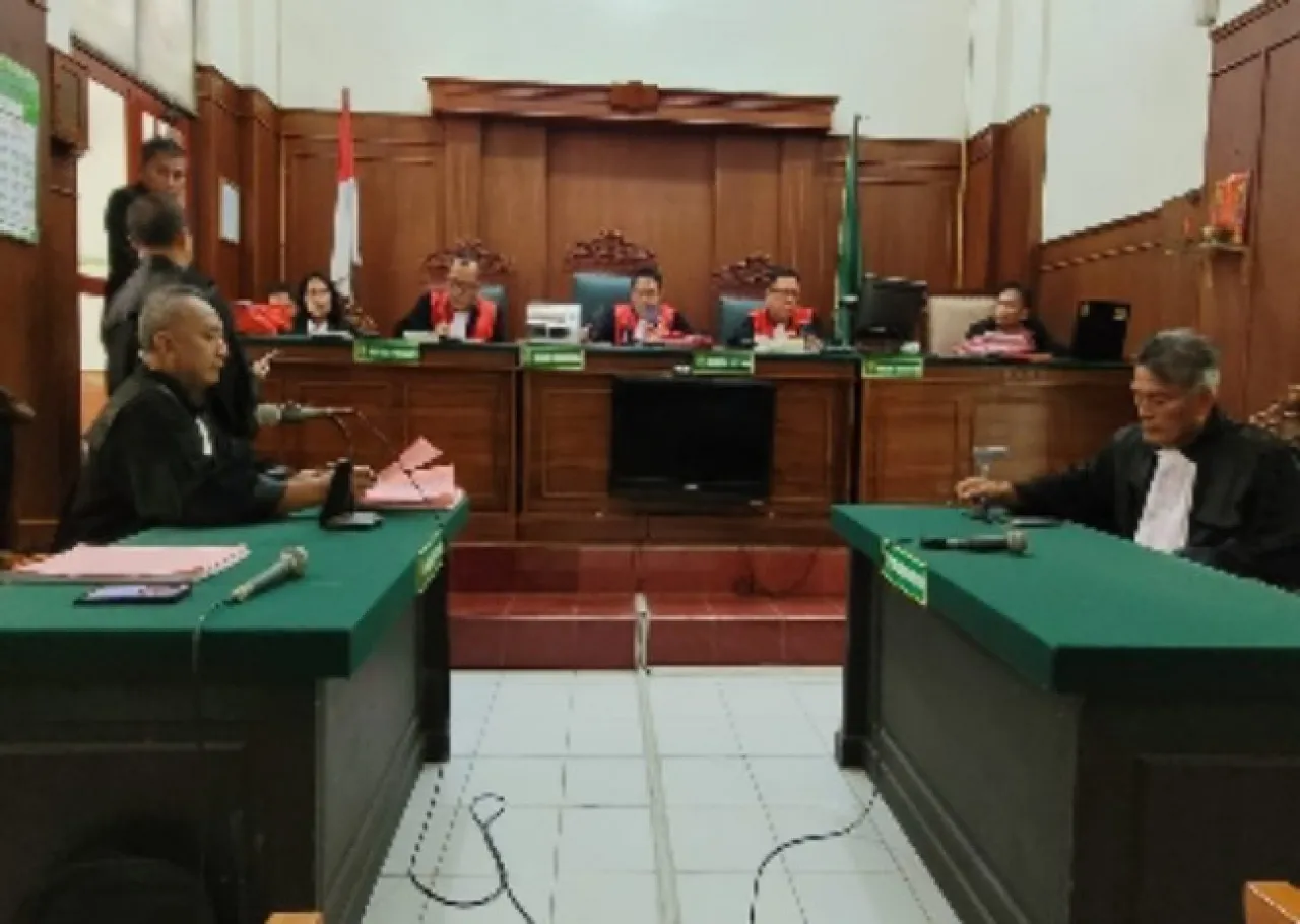 Jual Pil Koplo Yurindo dan Miliki Sabu, Fauzi Ramadhan Dituntut 7 Tahun Penjara, Denda Rp810 Juta