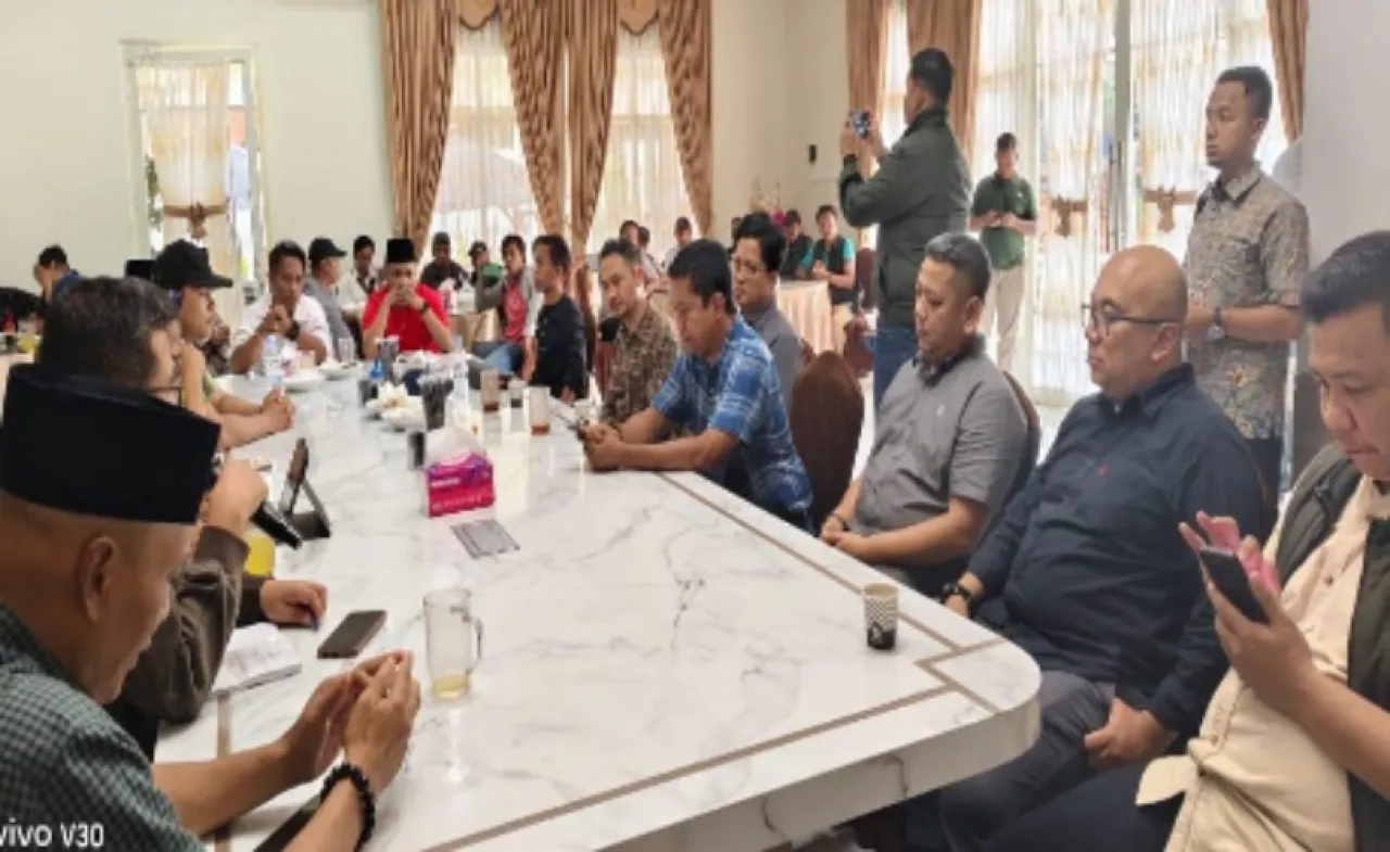 Nelayan Pantura Madura Mendesak Petronas Ganti Rugi Rumpon atau Angkat Kaki