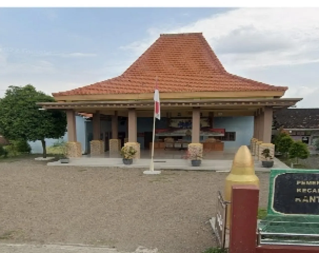 Pemdes Ngampel Pastikan Tak Ada Potongan Dalam Setiap Pembangunan Desa