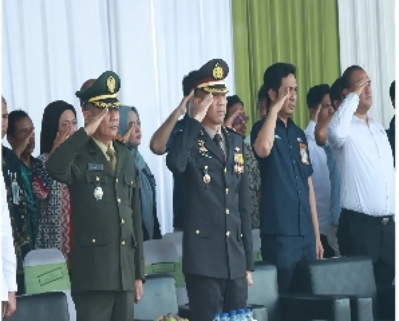 Bentuk Sinergitas, Wakapolres Gresik Hadiri Upacara Harhubnas 2025 di Dermaga Pelabuhan Gresik
