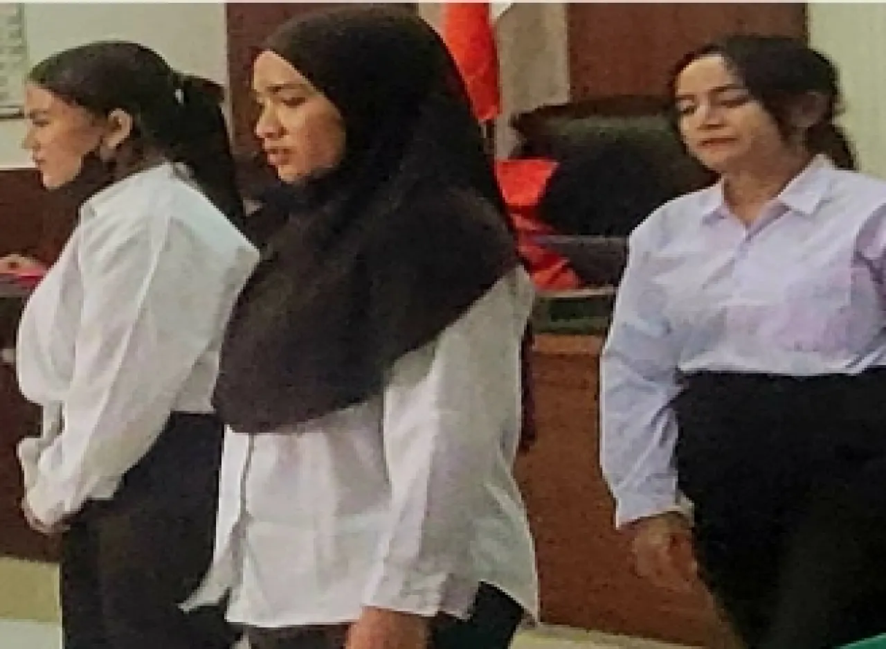 Tipu Uang Arisan Rp470 Juta, 3 Terdakwa Dihukum Berbeda, Alexa 26 Bulan, Mitares 20 Bulan dan Rully F 2 Tahun Bui ‎