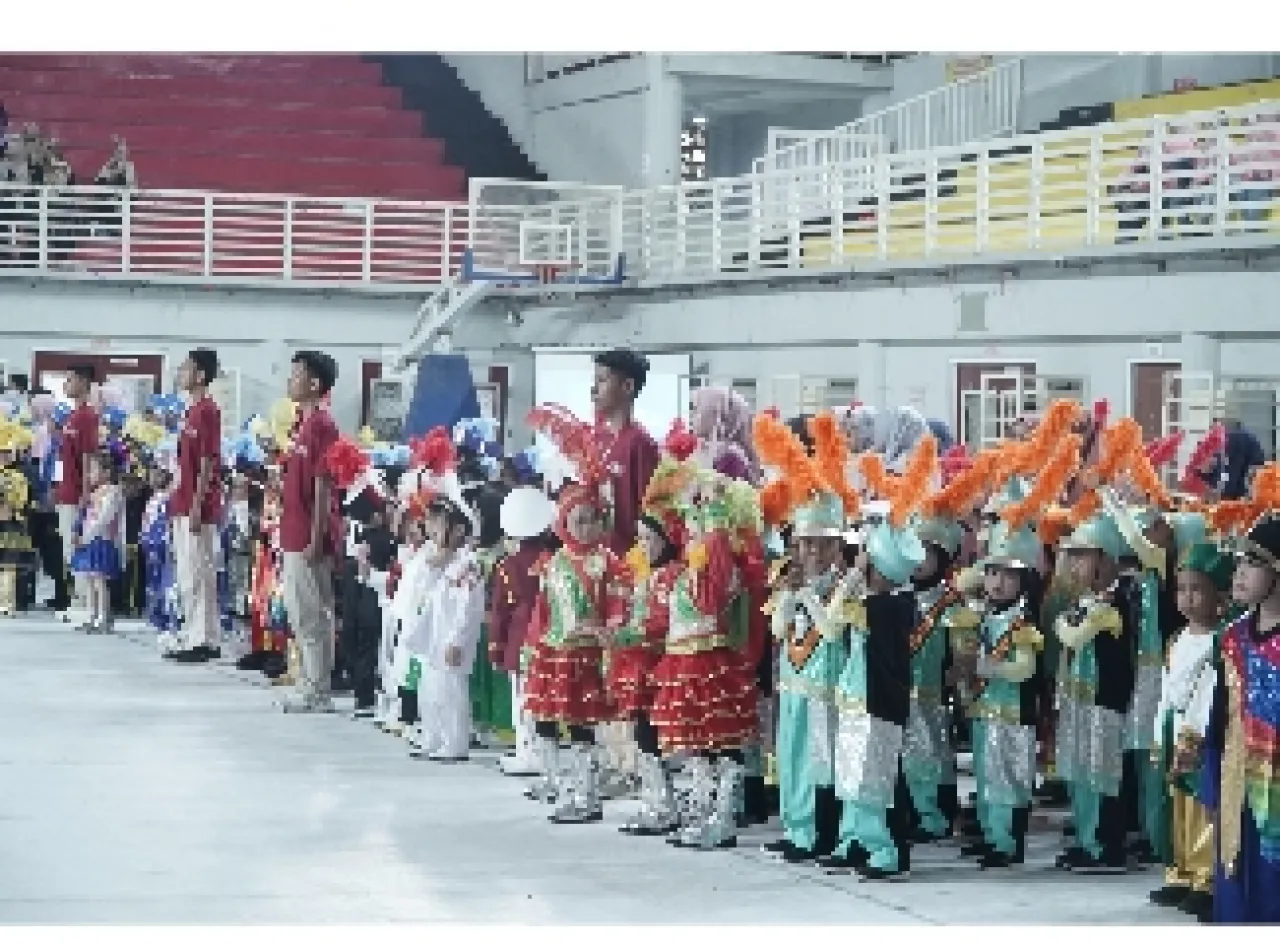 Lomba Marching Band Kapolres Gresik Cup 2025 Resmi Bergulir, Ratusan Peserta Tunjukkan Aksi Terbaik