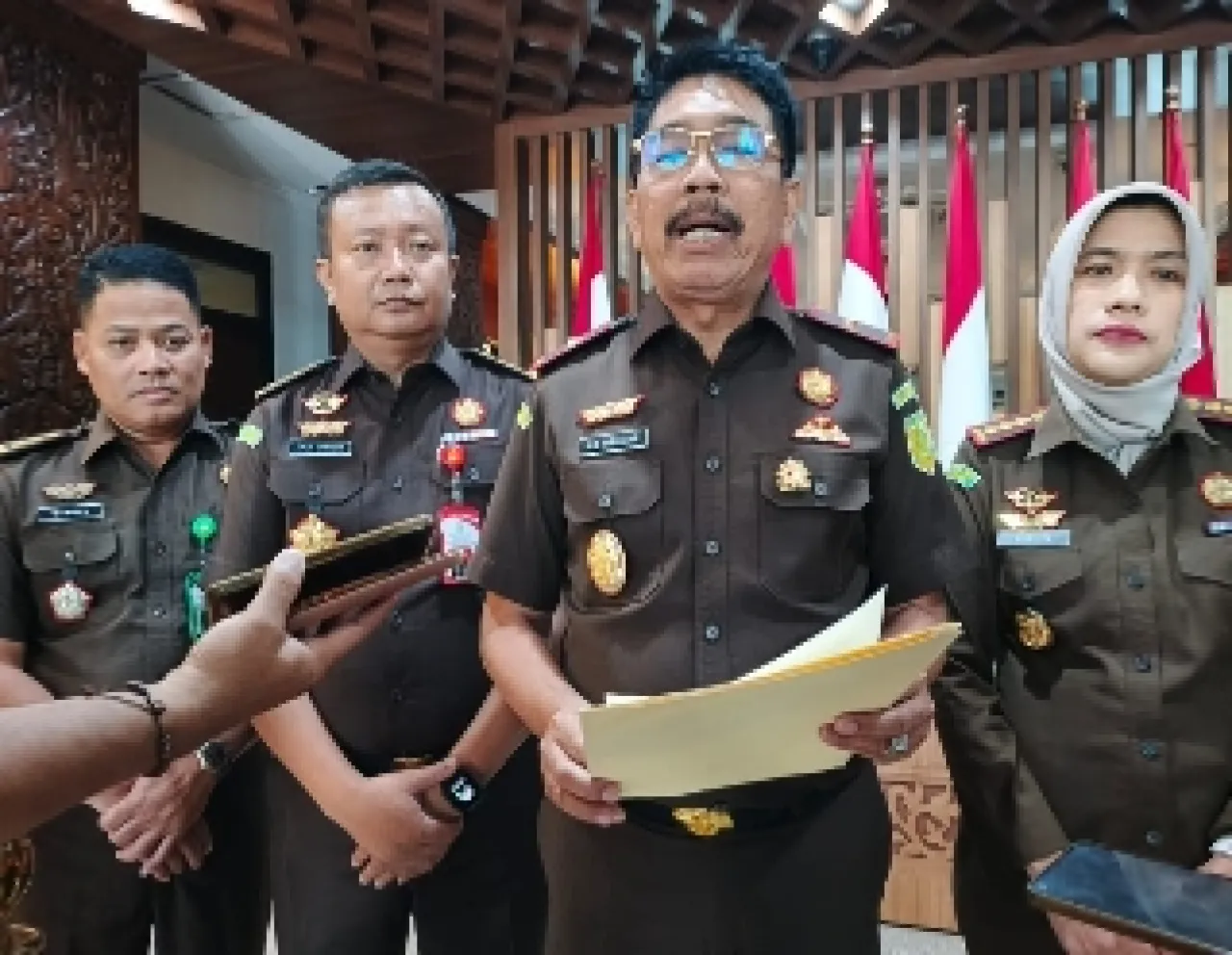 Imbas Transisi KUHP Baru, Kejati Jatim Ambil Alih Tuntutan Kakek Masir Penangkap Burung di Taman Nasional Baluran ‎