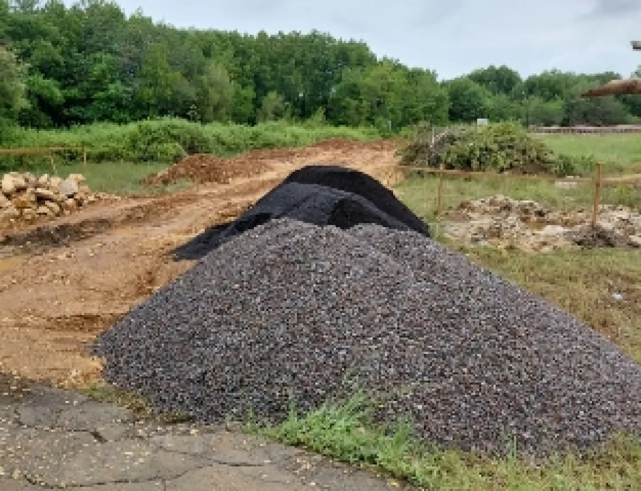 Ditolak Warga, Proyek Siluman Pasar Ikan di Banyuates Sampang Jadi Sorotan