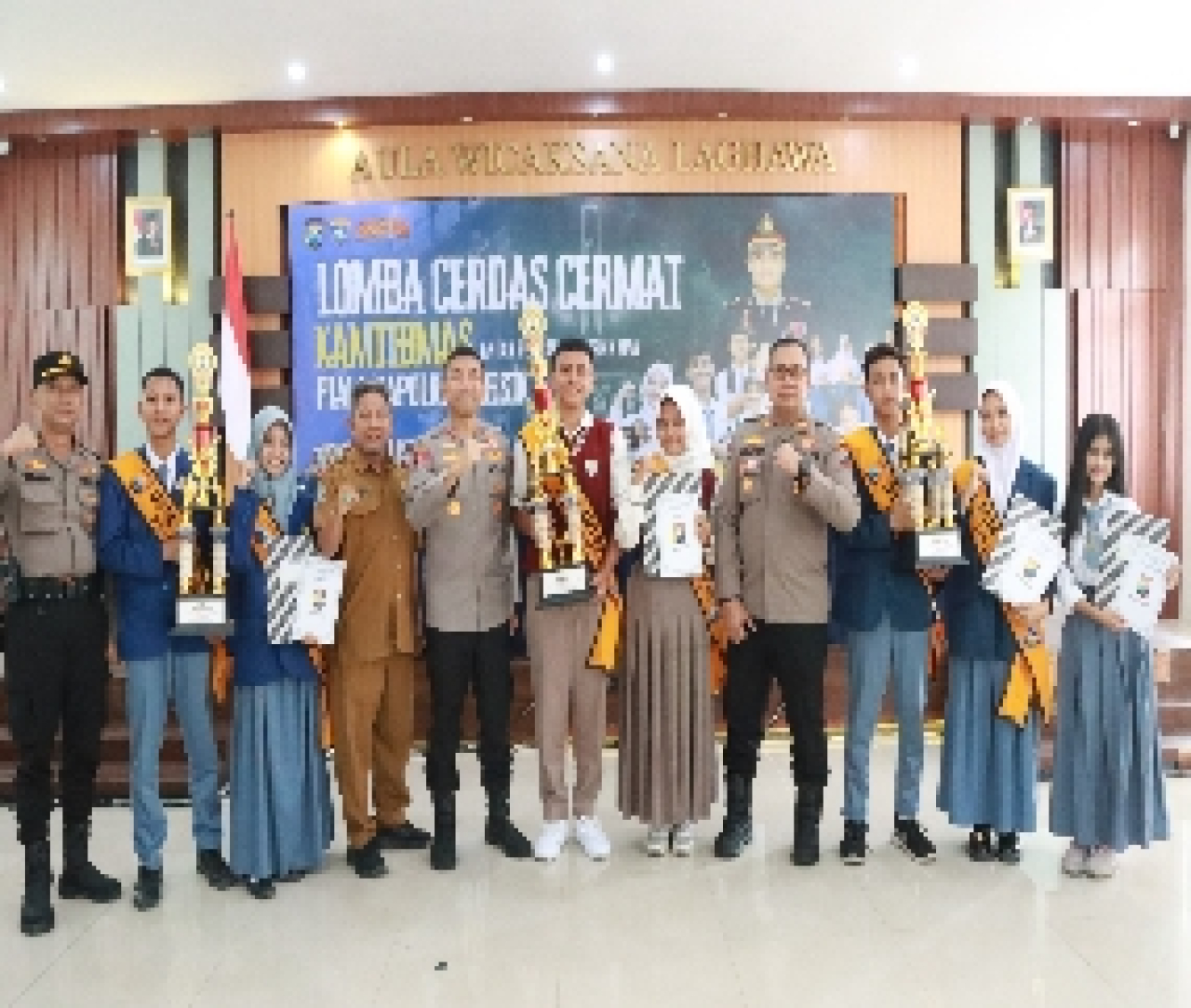 Polres Gresik Gelar Lomba Cerdas Cermat Kamtibmas Bagi Pelajar, SMA Semen Gresik Raih Juara 1