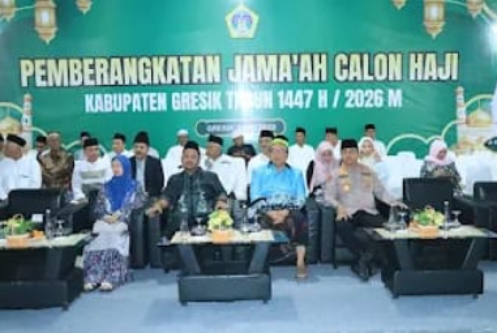 Bupati dan Kapolres Gresik Antar Keberangkatan Jamaah Calon Haji Gresik
