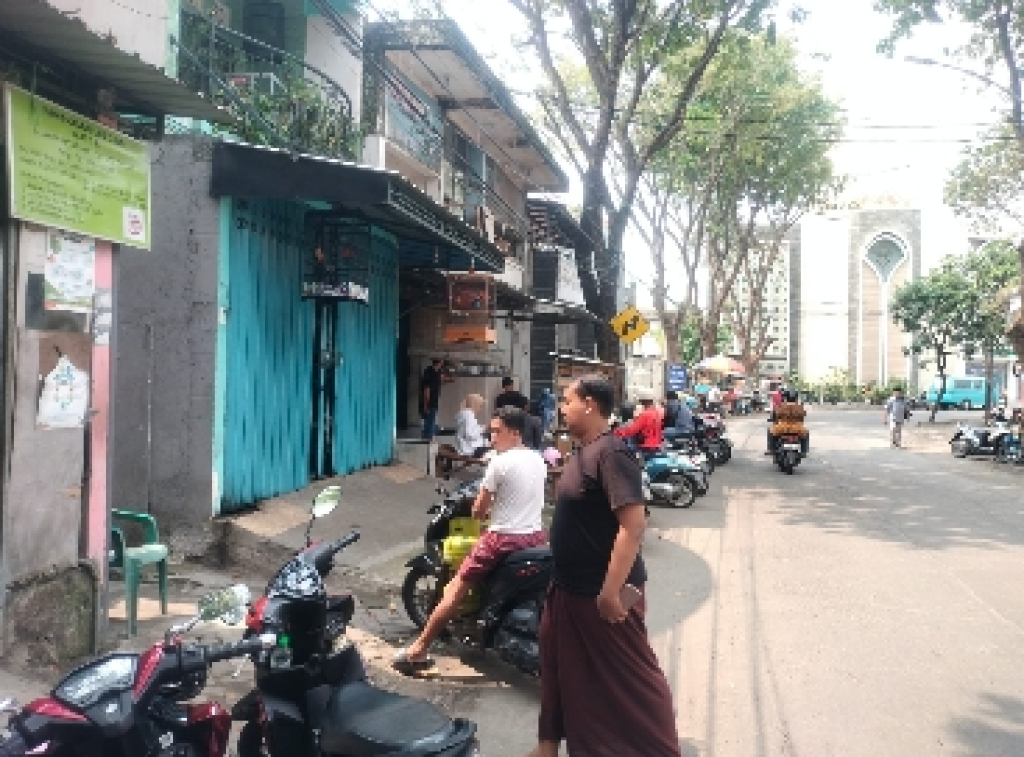 Pelaku Curanmor Dibekuk Usai Dikejar Korban dan Polisi, Terjebak Lampu Merah Nippon Paint