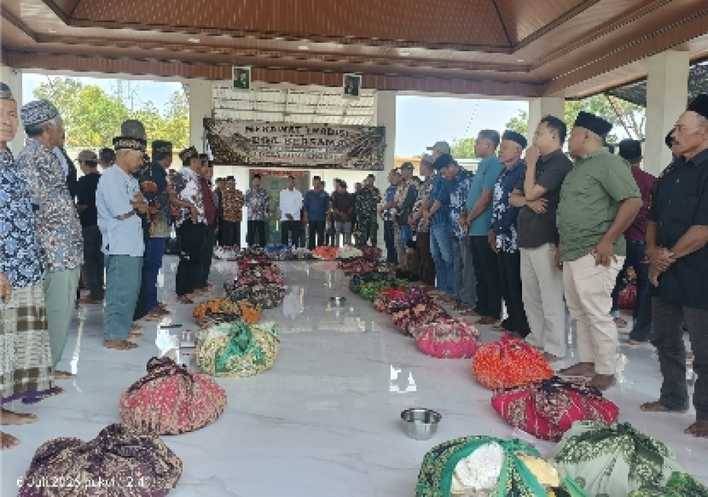 Tradisi Sedekah Bumi Desa Sumber Gede Tetap Lestari, Perkuat Persaudaraan dan Syukur atas Nikmat Tuhan YME