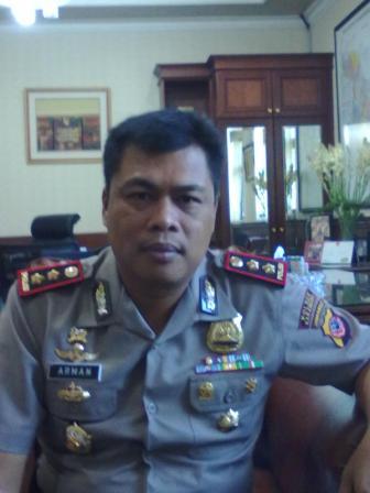 Kapolres Karawang: 20 Orang pembawa Sajam di depan PT SSI Masih Di Tahan
