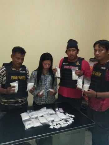 Puluhan Ribu Pil Koplo Diamankan Polsek Sukomanunggal