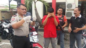 Sempat Kabur, Ricky "Jambret" Akhirnya Tertangkap Polsek Sawahan.