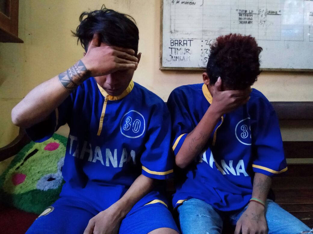 Dua Budak Sabu di Grebek Sat Reskoba Polres Pasuruan.