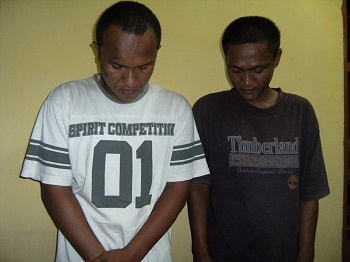 Dua Pencuri TV LCD Dibekuk 