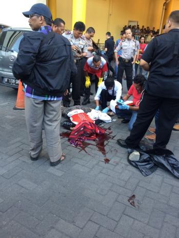 Di Duga Bunuh Diri, Feri Eko Tewas Terjun Dari Lantai 5 ITC