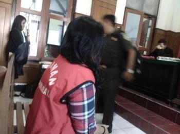 Eka Suryaningsih Penyanyi Panggung di Tuntut JPU 5 Tahun Kurungan