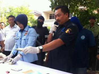 BNNP Jatim Musnahkan Sabu 6 kg dan Pil Extacy 420 Butir Milik BD Surabaya Malang.
