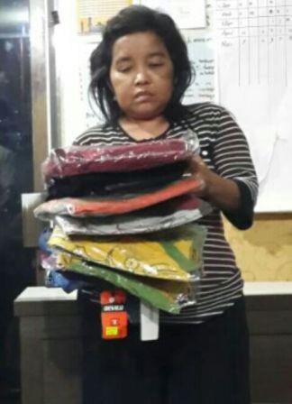  Berdalih Butuh Uang, Perempuan Ini Nekat Mencuri Baju.