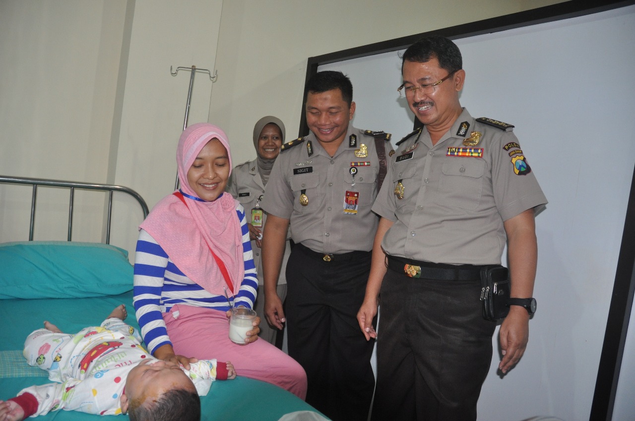 22 Penderita Bibir Sumbing Mendapat Layanan Operasi Gratis dari RS. Bhayangkara Bondowoso.