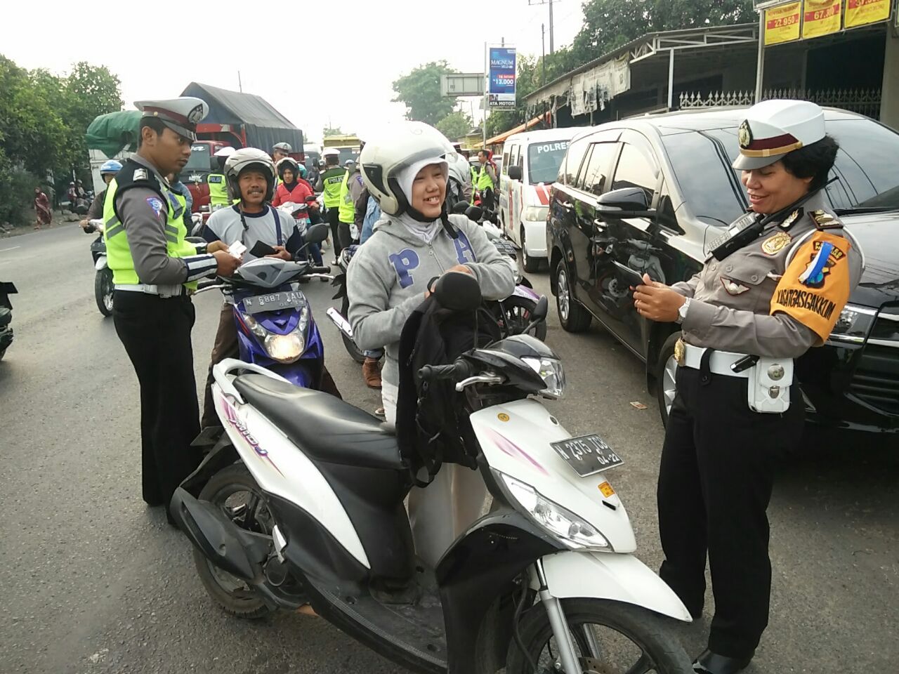 Semangat di Hari Terakhir Operasi Zebra Semeru Polres Pasuruan.