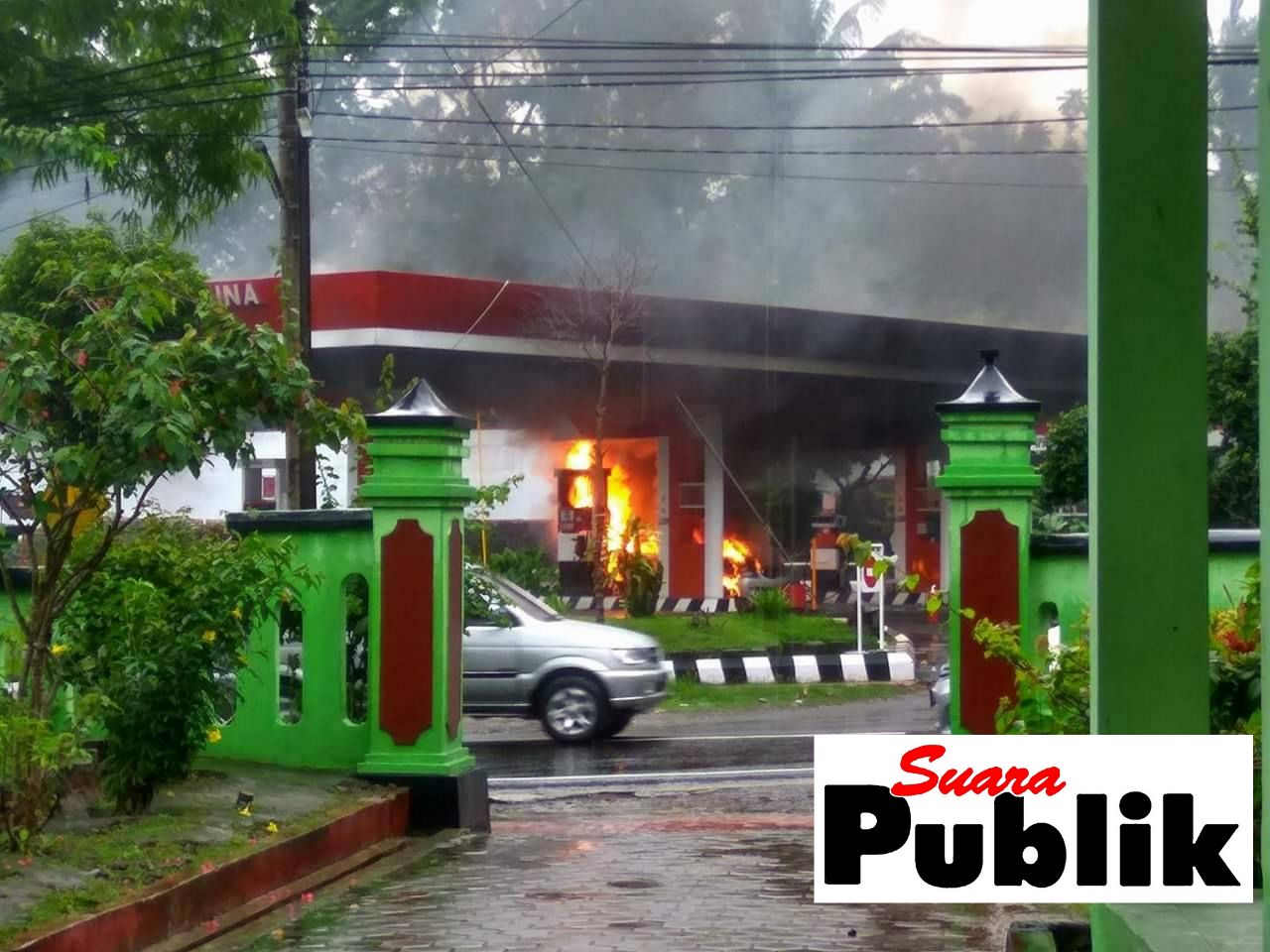 SPBU Kota Kulon Bondowoso Terbakar, 1 Petugas Terluka.
