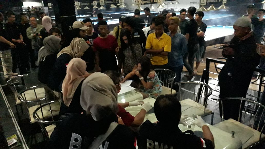 Hanya 4 Jam, BNNK Surabaya Jaring 9 Orang Positif Narkoba di Hiburan Malam