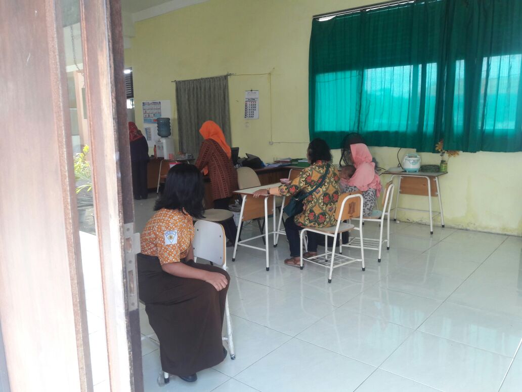 Dituduh Rasan-Rasan, EL di Keroyok 3 Teman Sekolahnya.