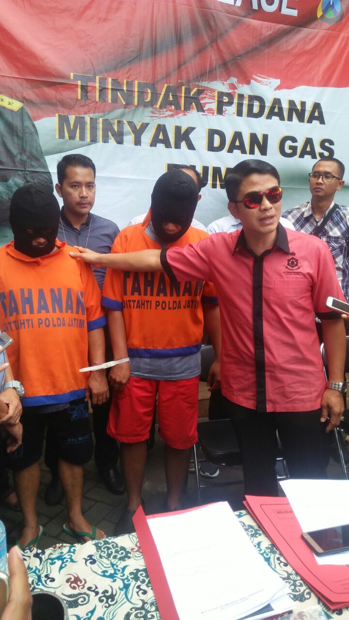 Ditreskrimsus Polda Jatim, Ungkap SPBU Nakal di Tegalsari Surabaya.
