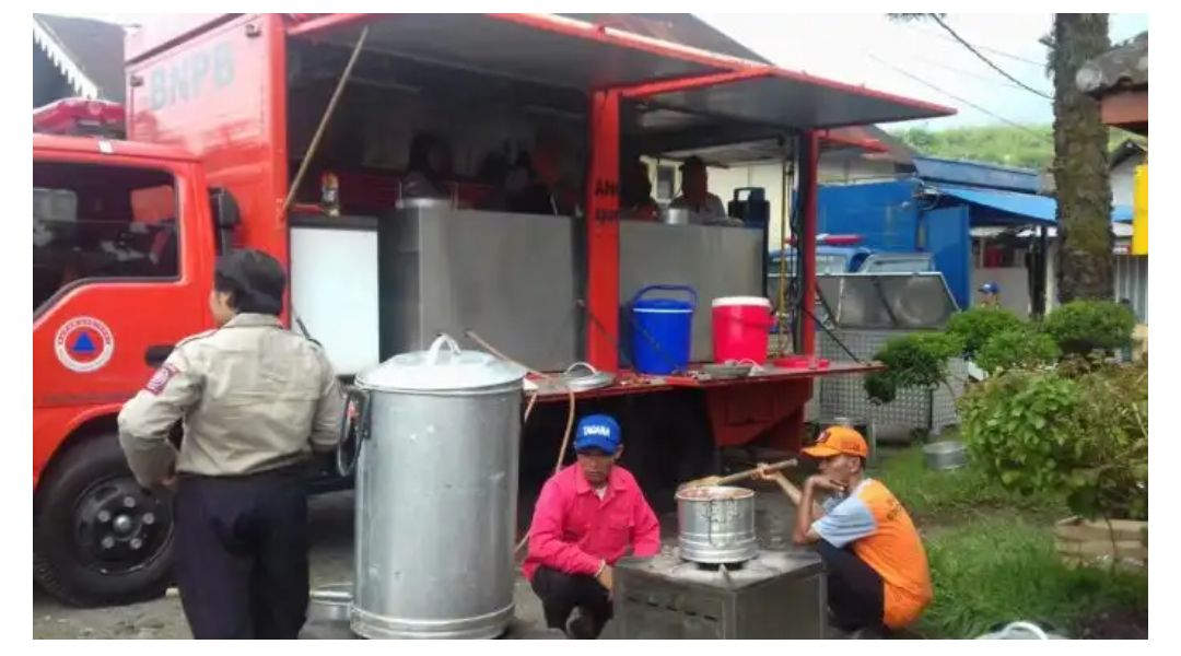 Pemkab Bondowoso, Siapkan Dapur Umum Bagi Korban Gas Kawah Ijen.