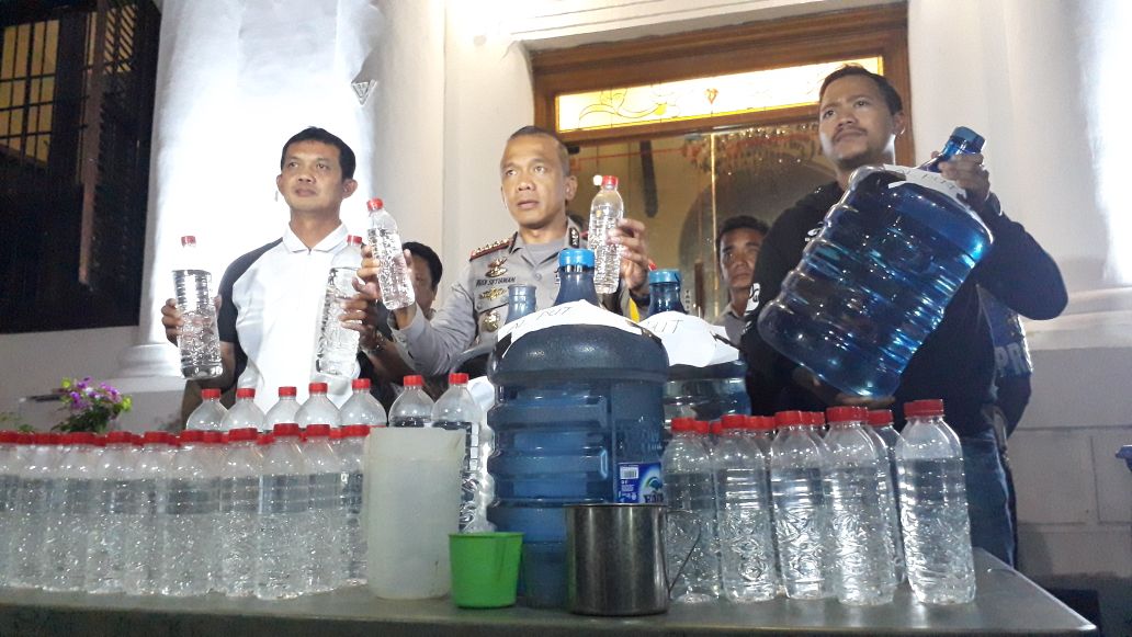 Tewasnya 3 Orang Peserta Pesta Miras Oplosan, Polrestabes Surabaya Tetapkan 3 Tersangka.