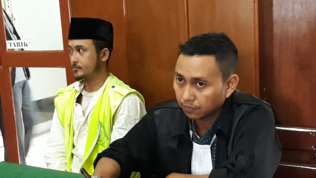 Bermodalkan Rp.600.000,- Tiap Transaksi Sabu, Raden Duduk di Kursi Pesakitan 